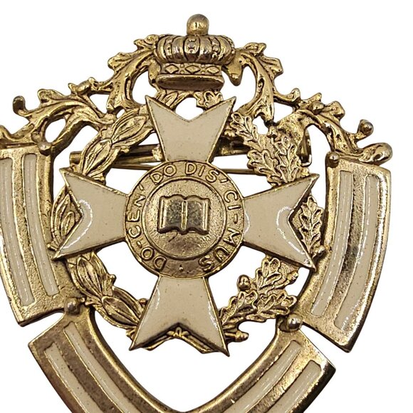 VTG Brooch Pin Masonic Lodge Do Cen' D Co-Mus Gold Tone Crest Cross Shield - Picture 4 of 14